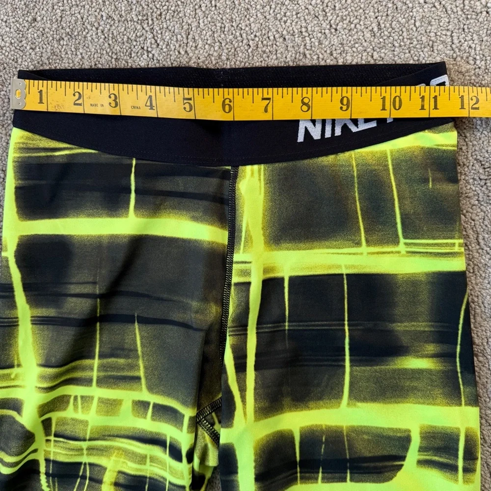 Nike Pro Electric Leggings - Picture 11 of 12